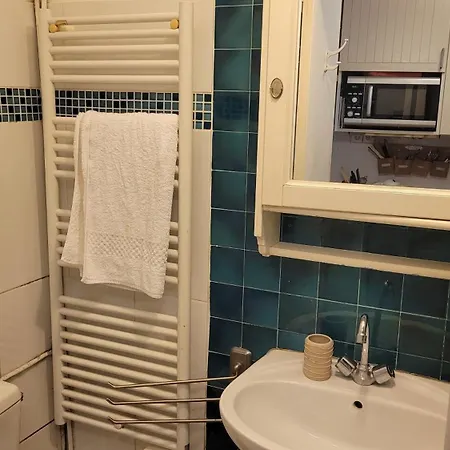Studioduval Apartment Paris