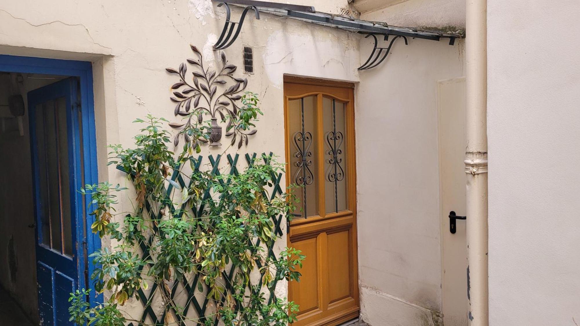 Apartment Studioduval Paris